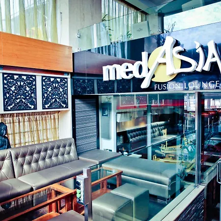 Bora Bora Ibiza Malta - Music - Adults Only 18 מלון