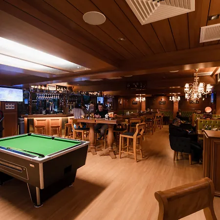 Szálloda Bora Bora Ibiza Malta - Music - Adults Only 18 San Pawl il-Baħar